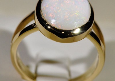 Yellow gold opal ring