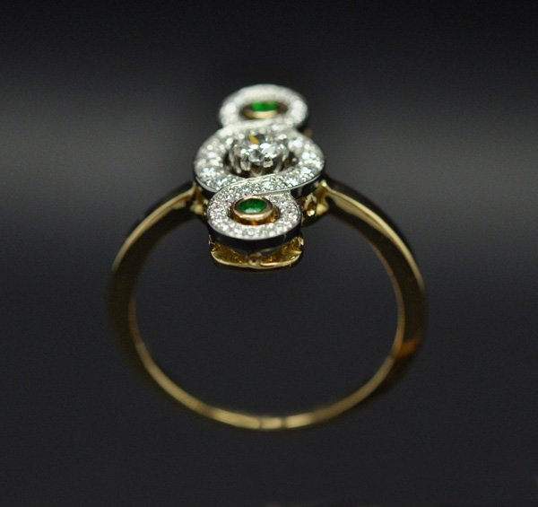 Old style ring. Diamonds, tsavorite garnets platinum yellow gold – 1/2