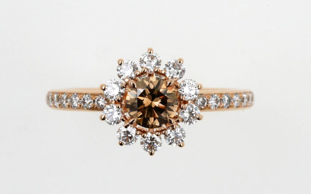 Bague En Or Rose, Diamant Brun Et Diamants