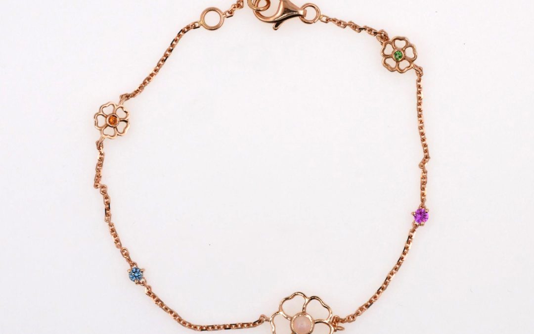 Bracelet fleurs en or rose